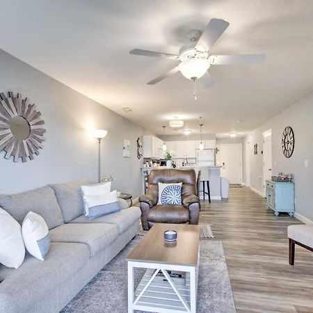 Sleek Lake Ozark Gem With Views And Pool Access! Екстер'єр фото