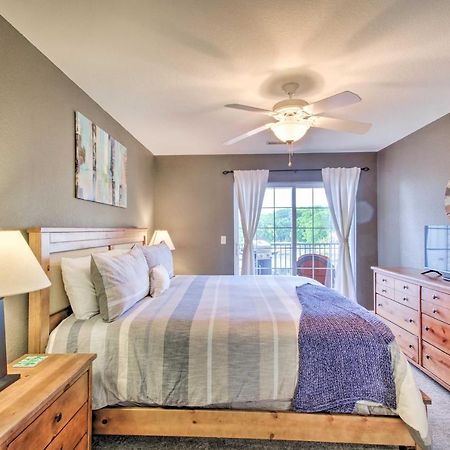 Sleek Lake Ozark Gem With Views And Pool Access! Екстер'єр фото