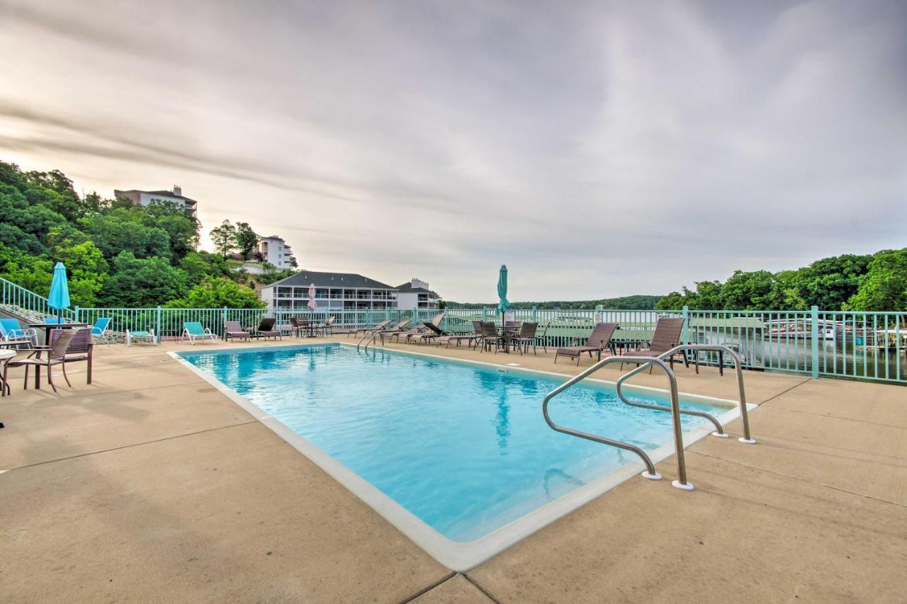 Sleek Lake Ozark Gem With Views And Pool Access! Екстер'єр фото