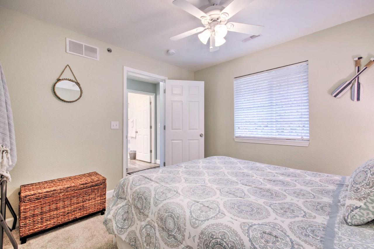 Sleek Lake Ozark Gem With Views And Pool Access! Екстер'єр фото